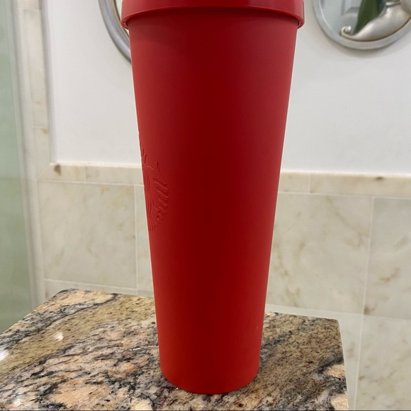 Starbucks RED matte Venti tumbler RARE - Picture 4 of 9